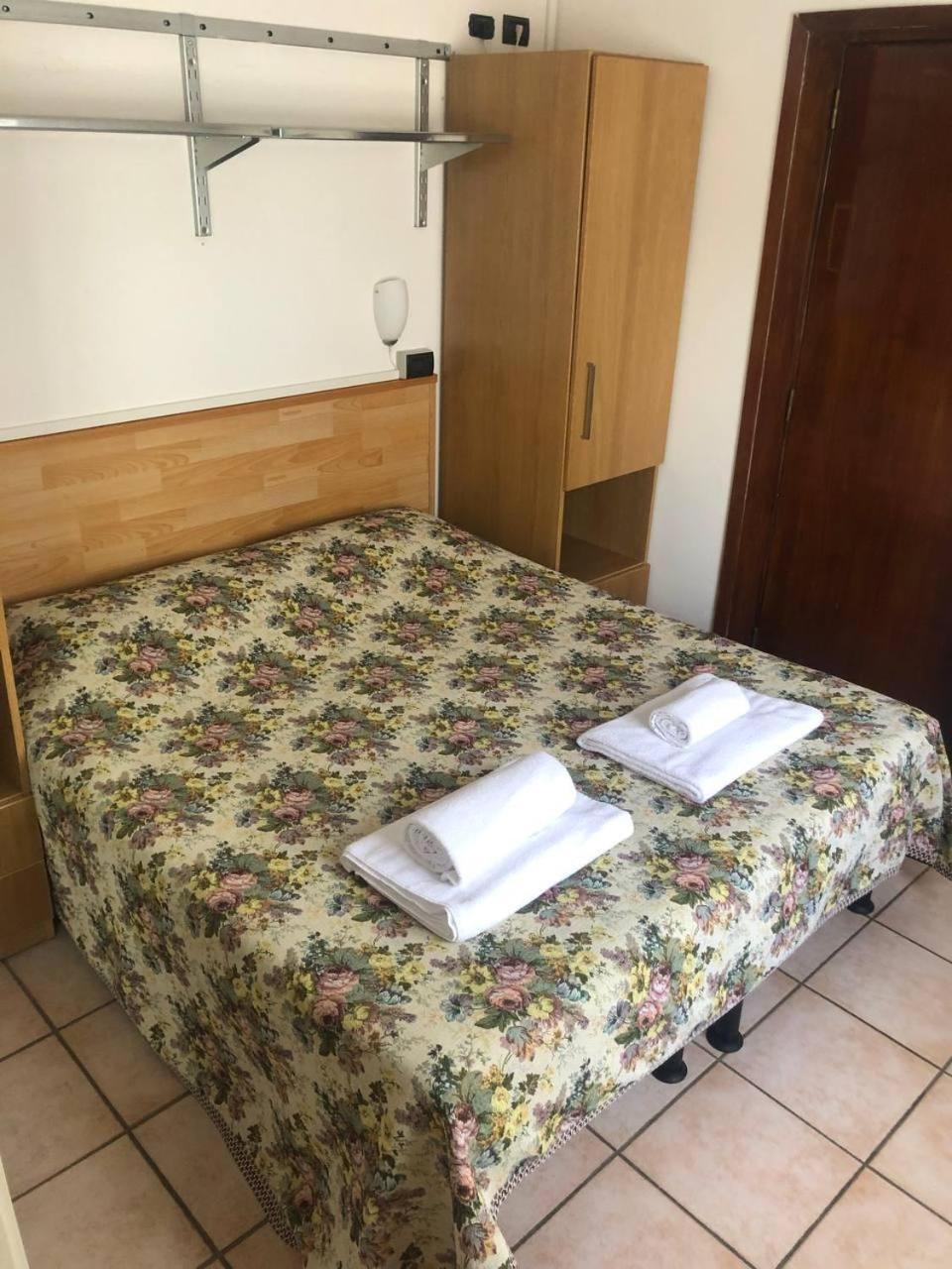 Be Me Hotel Helvetia Tabiano Terme Екстериор снимка