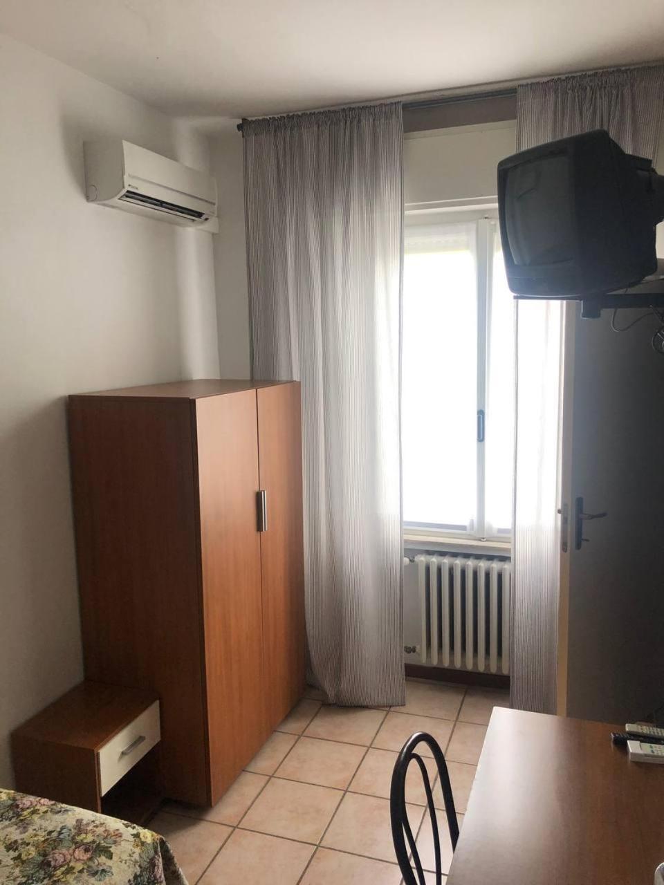 Be Me Hotel Helvetia Tabiano Terme Екстериор снимка