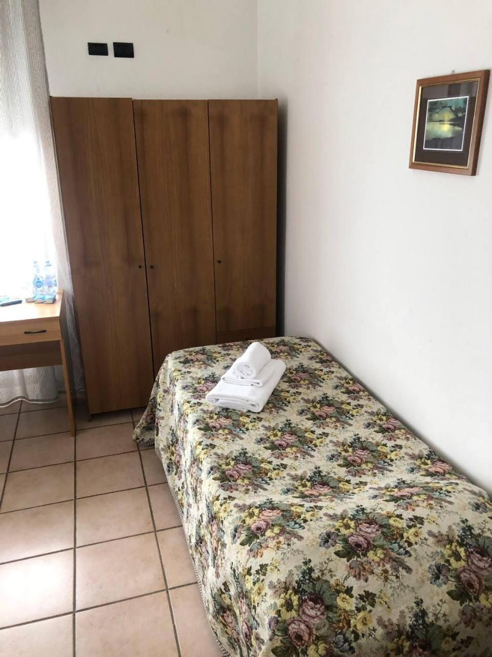 Be Me Hotel Helvetia Tabiano Terme Екстериор снимка